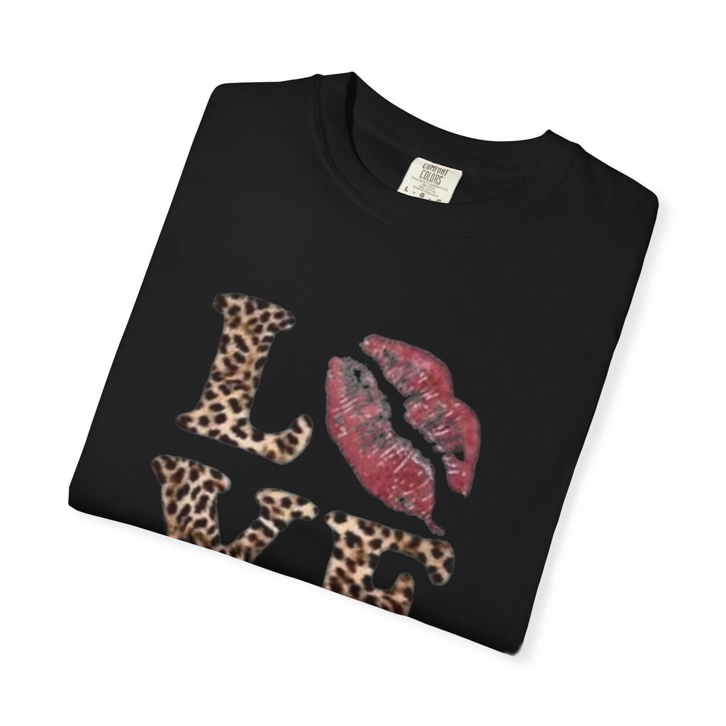 LOVE Leopard Kiss T-Shirt