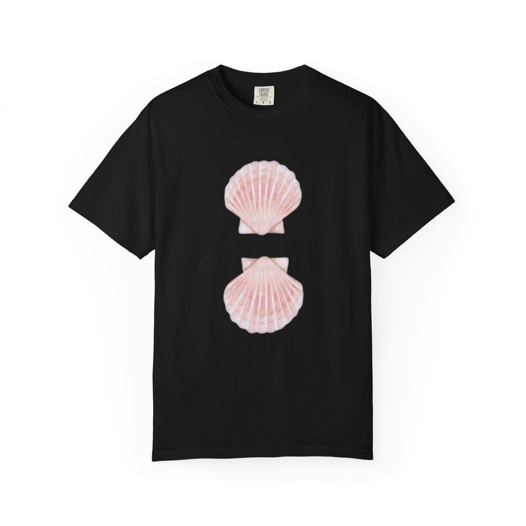Seashell Mirror Graphic T-Shirt — Pink Shell Beach Tee
